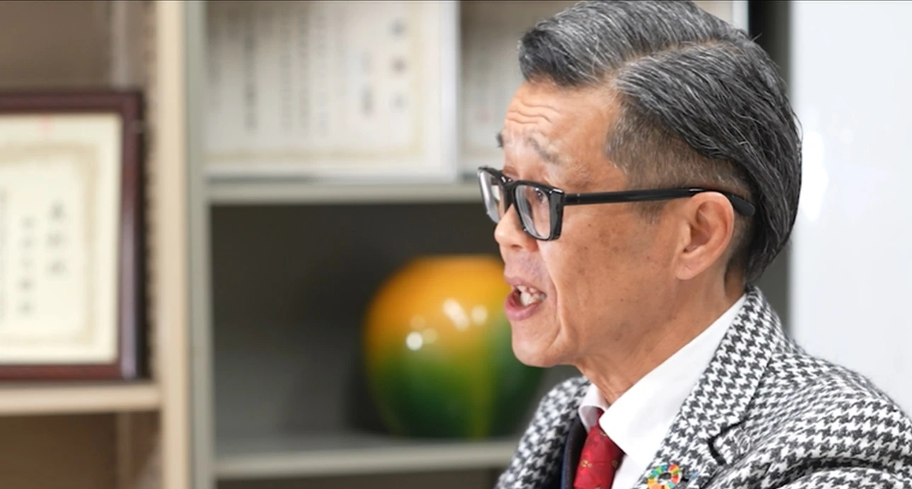 ダウンロード (9)